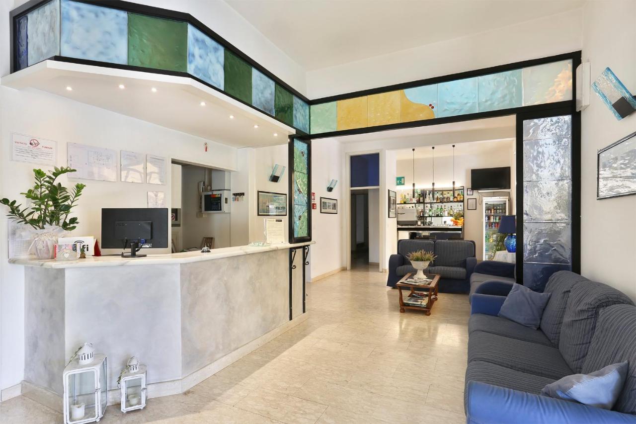 Hotel Brunella Camaiore Bagian luar foto