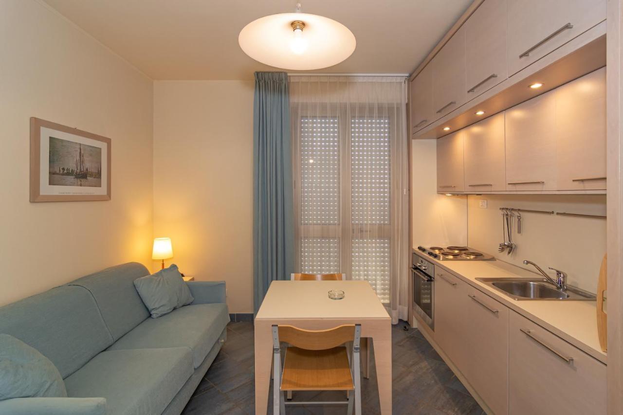 Hotel Brunella Camaiore Bagian luar foto
